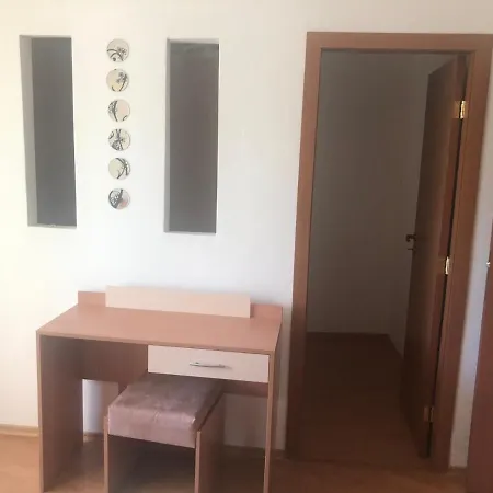 Apartment Yassen 2 Near Sea With Poolview